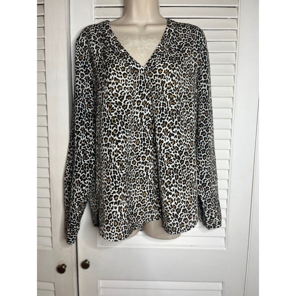 J.Crew Leopard Print V Neck Long Sleeve Blouse Animal Print Trendy  Top M